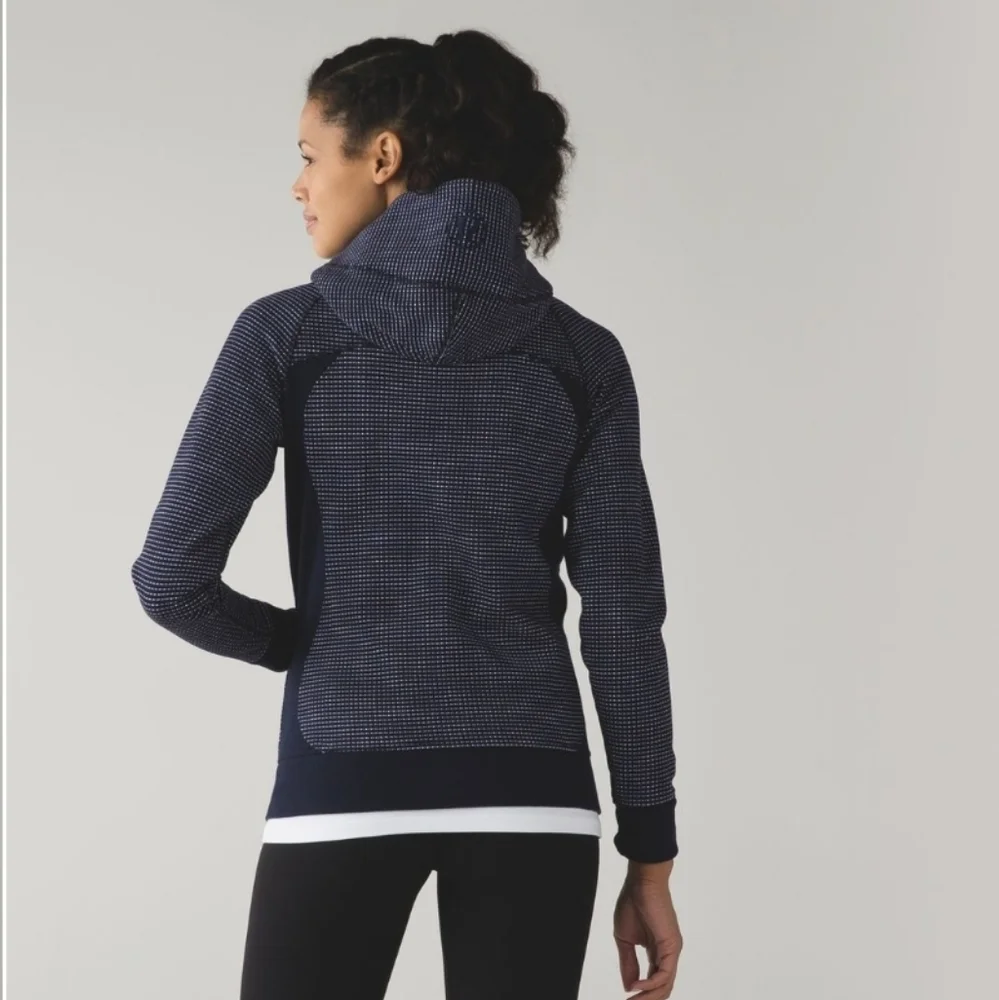Lululemon Full Zip Scuba Hoodie III Double Dot Naval Blue Lullaby Purple Size 2